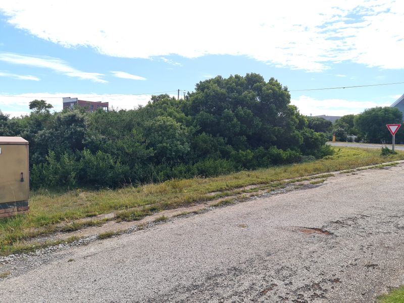 Large Corner Stand with Landscape Views in Paradise Beach, Jeffreys Bay - Photo 3