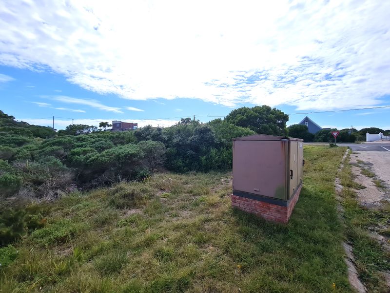 Large Corner Stand with Landscape Views in Paradise Beach, Jeffreys Bay - Photo 4