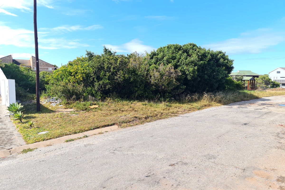 Large Vacant Stand in Good Company in Paradise Beach, Jeffreys Bay - Photo 4