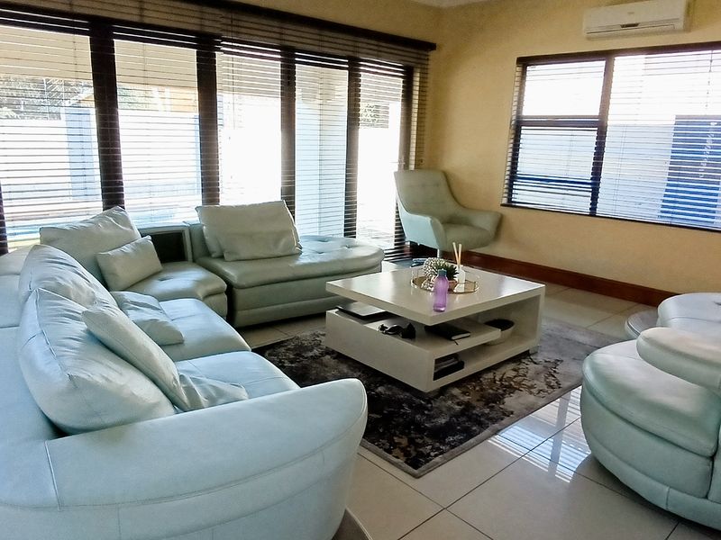 Villa for sale in Ben Fleur - Photo 4