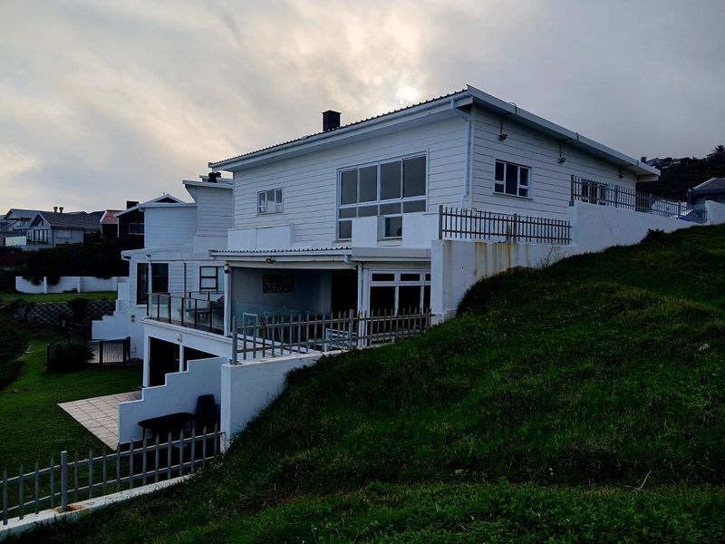 Morning Coffee & Evening Sundowners with Endless Ocean Views - Photo 2