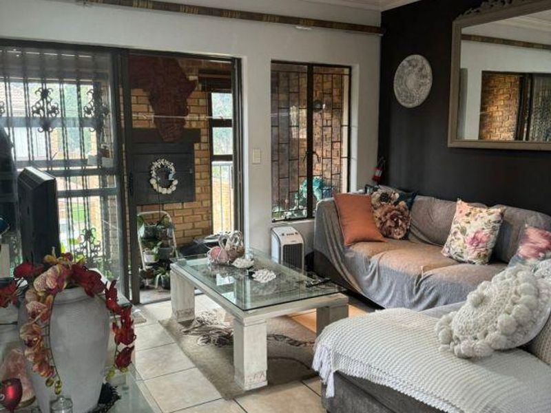 Intelligent Investment - Photo 10