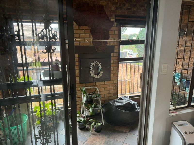 Intelligent Investment - Photo 3