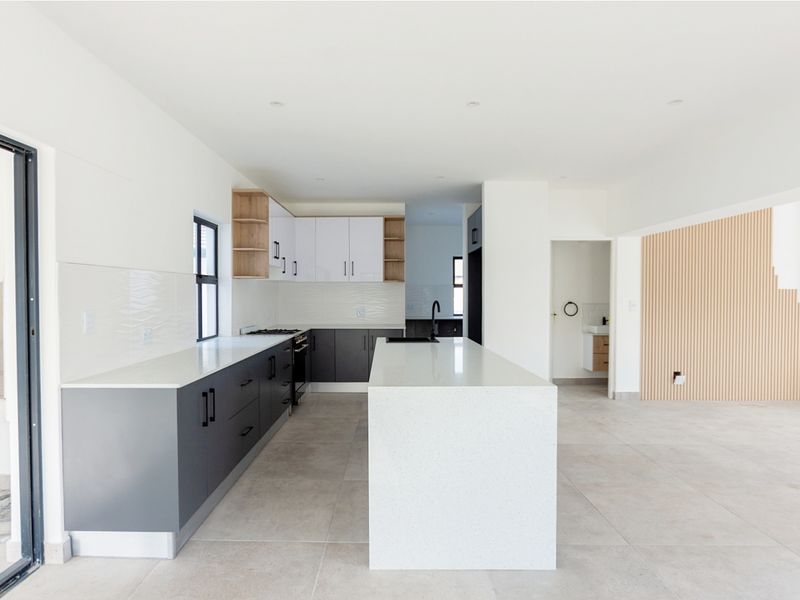 Shelley Point -  Perfect Family Home or Investment Opportunity - Photo 8