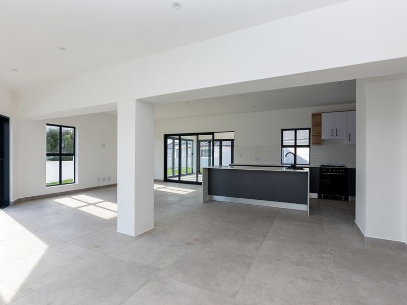 Shelley Point -  Perfect Family Home or Investment Opportunity - Photo 6