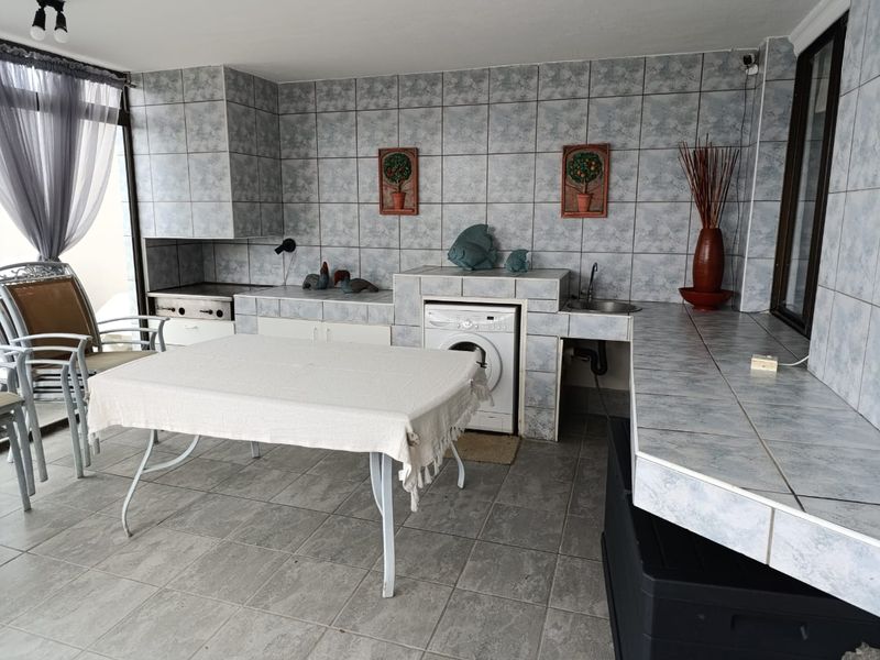 3 Bedroom Apartment for sale in Manaba Beach - Photo 4