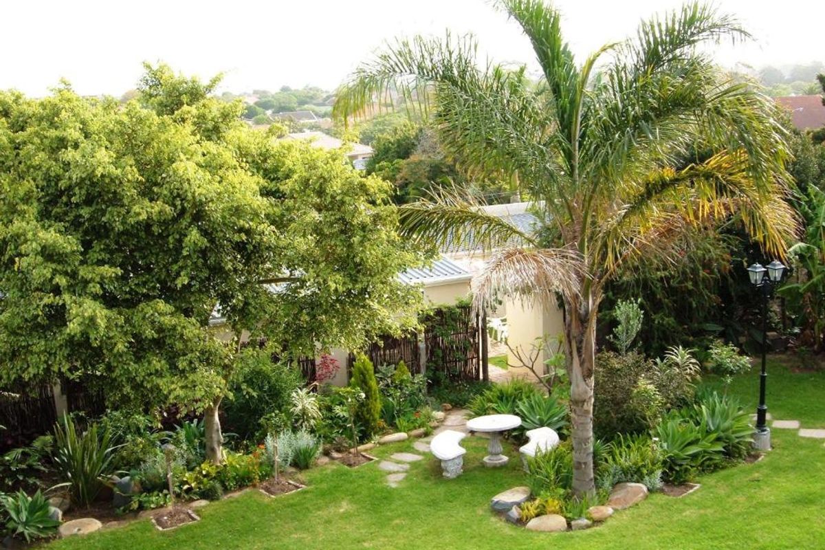 (bedroom house in an upmarket area - Photo 3