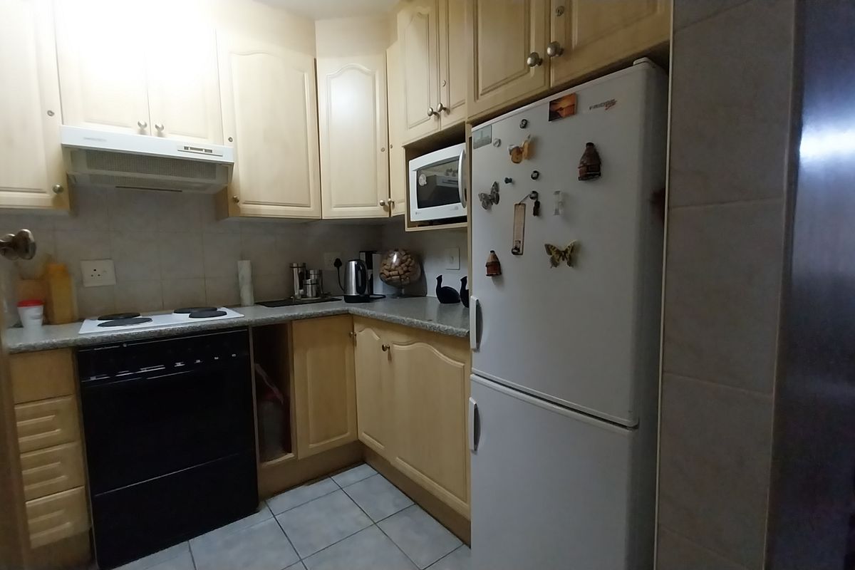 Beautiful and Neat 2-bedroom unit to rent - Photo 4