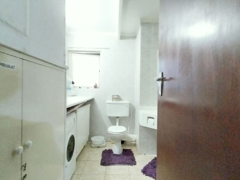 Beautiful and Neat 2-bedroom unit to rent - Photo 8