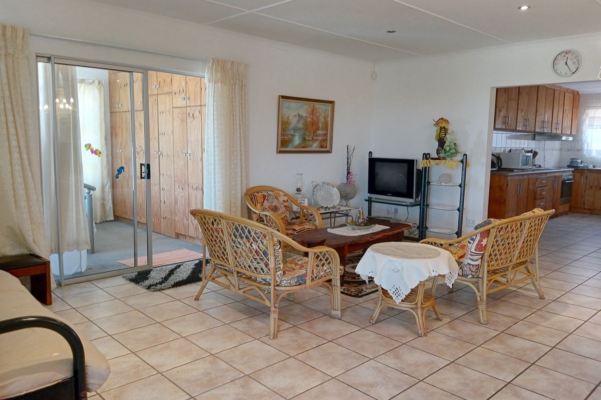 Discover Your Dream Home: A Story of Comfort and Convenience - Photo 4