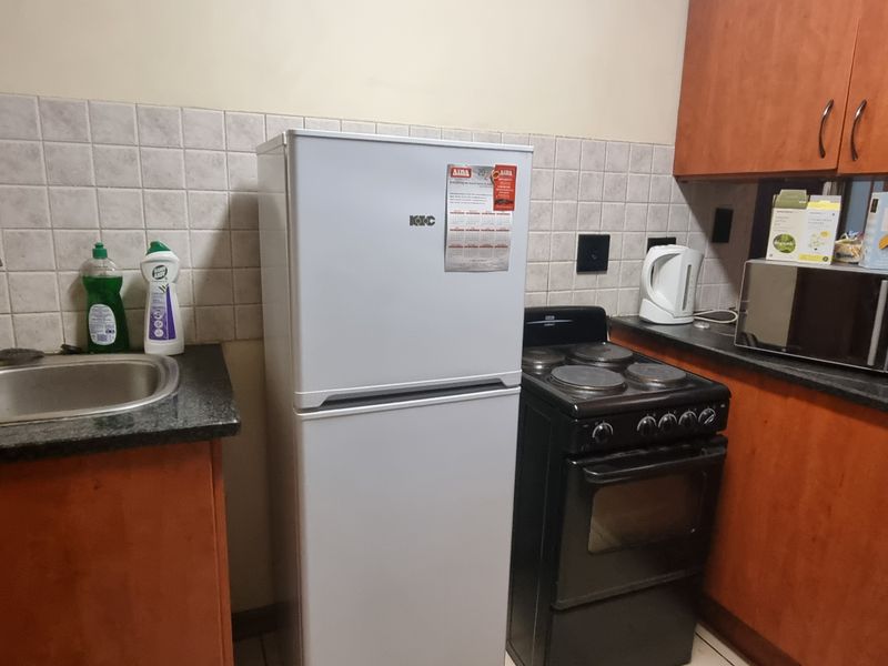 Real Bargain of the New Year! - Photo 4