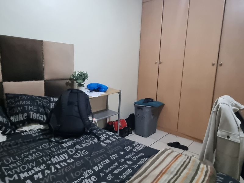 Real Bargain of the New Year! - Photo 10