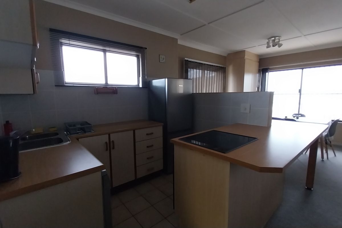 Sea view unit to rent - Photo 4