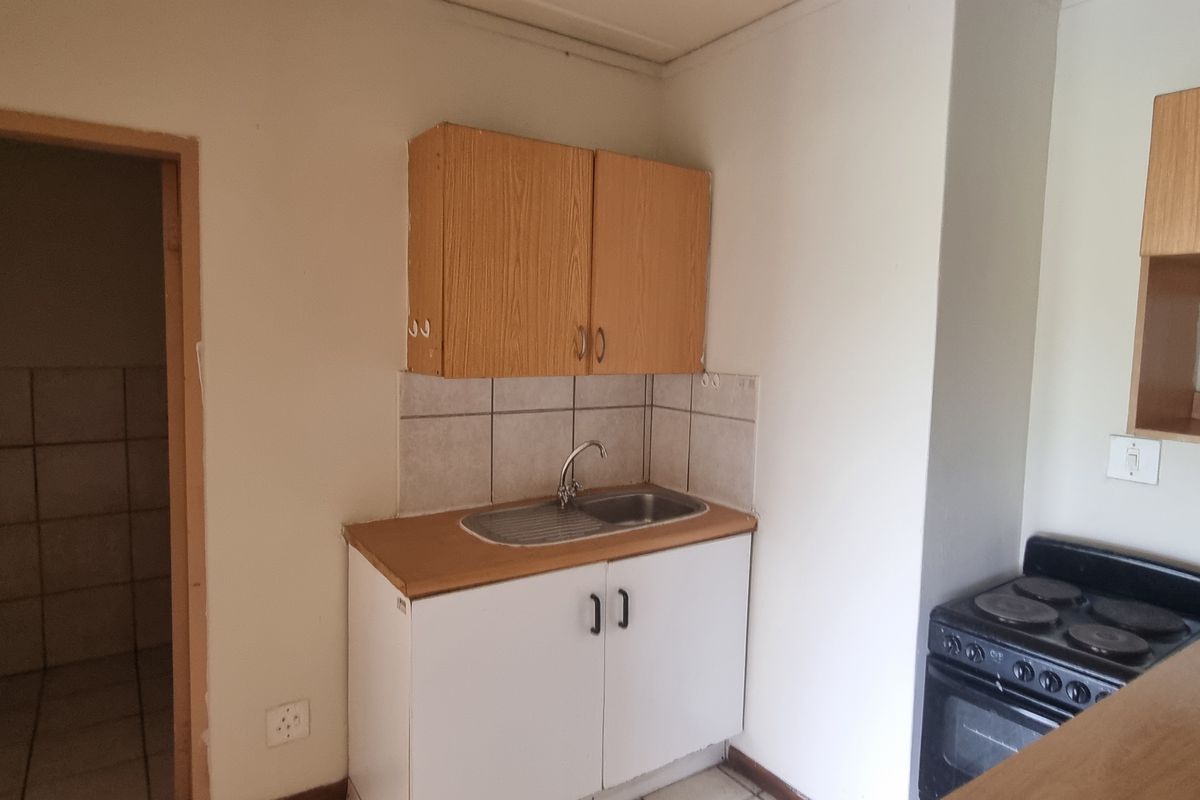 Reduced by Thousands! - Photo 4