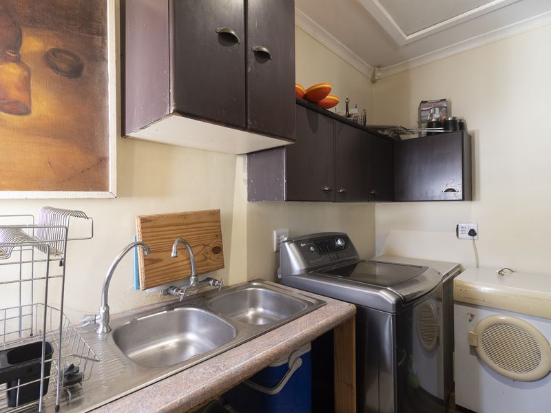 Perfect Family Living Just Steps from Port Alfred High School - Photo 10