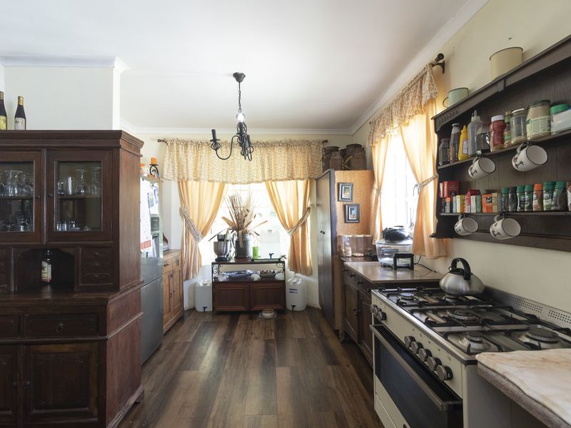 Perfect Family Living Just Steps from Port Alfred High School - Photo 8