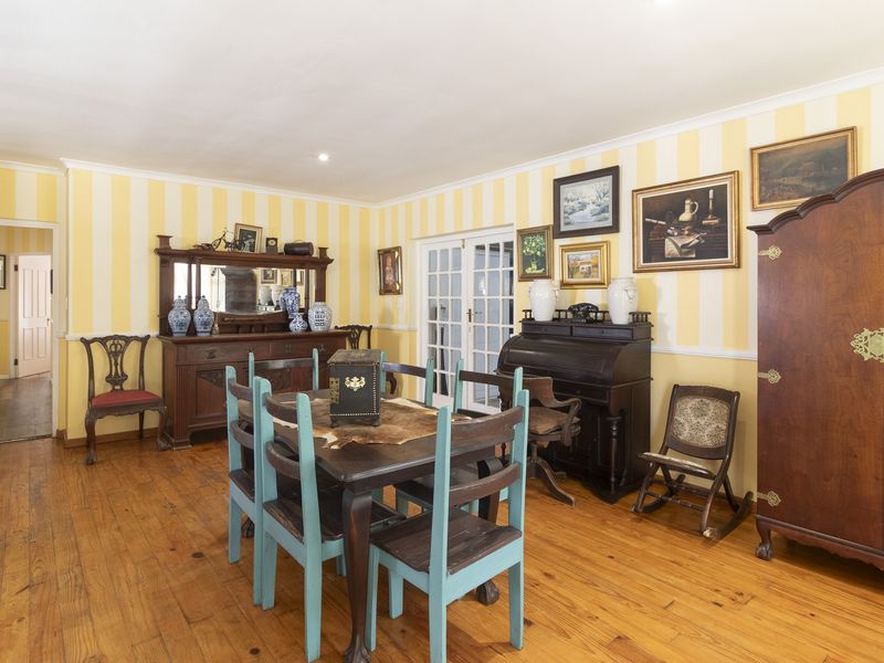 Perfect Family Living Just Steps from Port Alfred High School - Photo 3