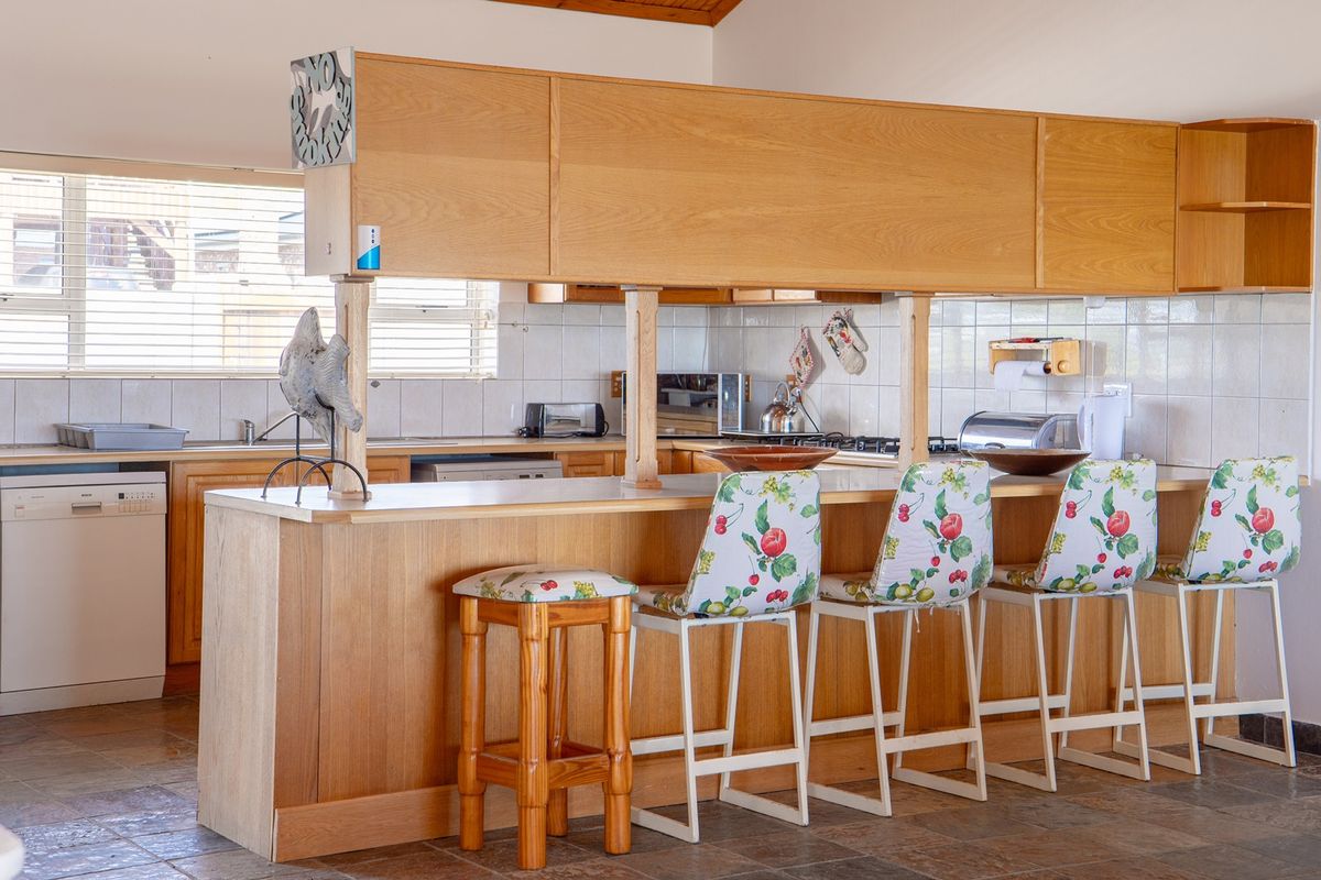 Panoramic Ocean Views in Suiderstrand - Photo 4