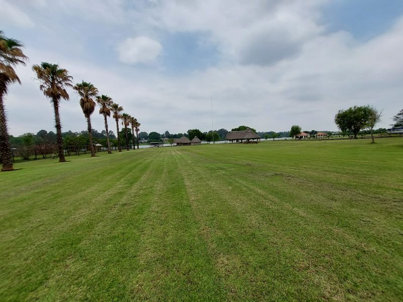 Riverside Paradise: Luxury Estate for sale - Photo 7