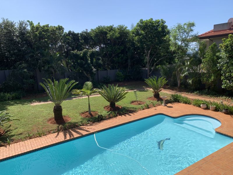 An Idyllic Garden for Year Round Entertaining! - Photo 2