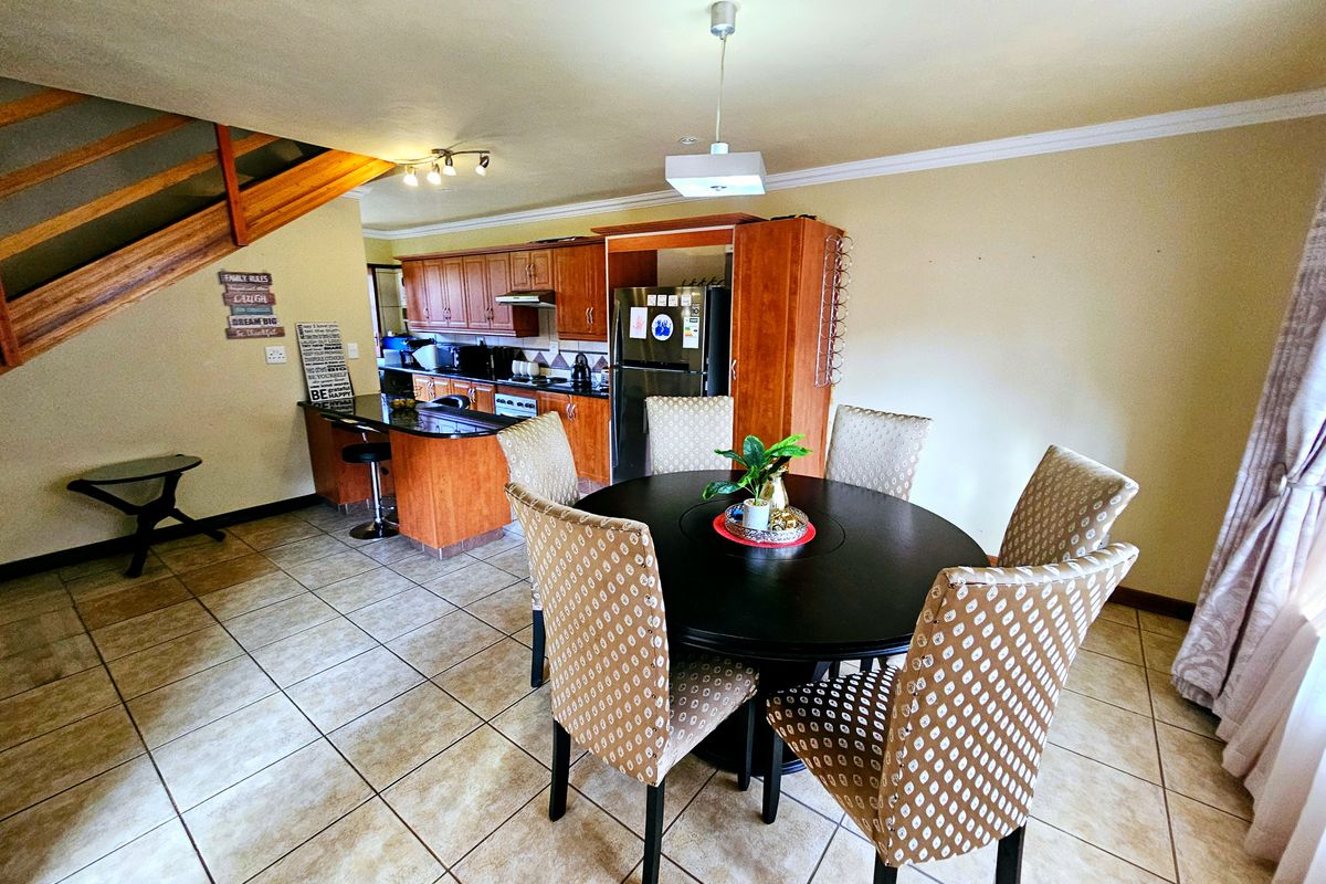2 bedroom Sectional Title Townhouse for sale in Louis Trichardt - Photo 4