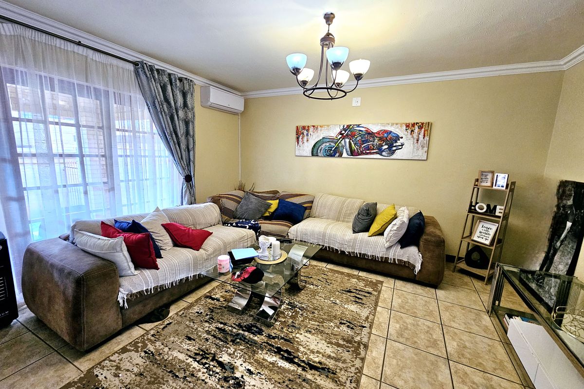 2 bedroom Sectional Title Townhouse for sale in Louis Trichardt - Photo 3
