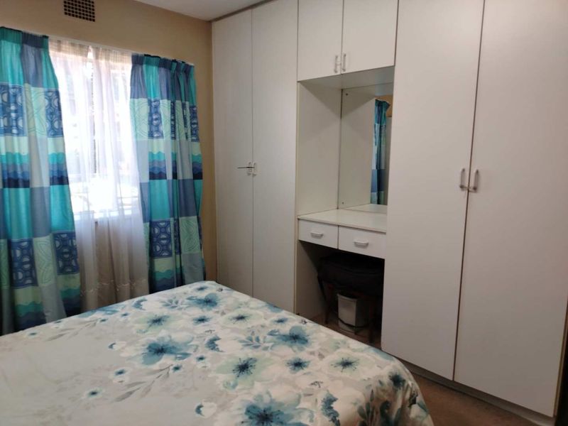 Practical Family Home with Generous Parking and Garden - Photo 9