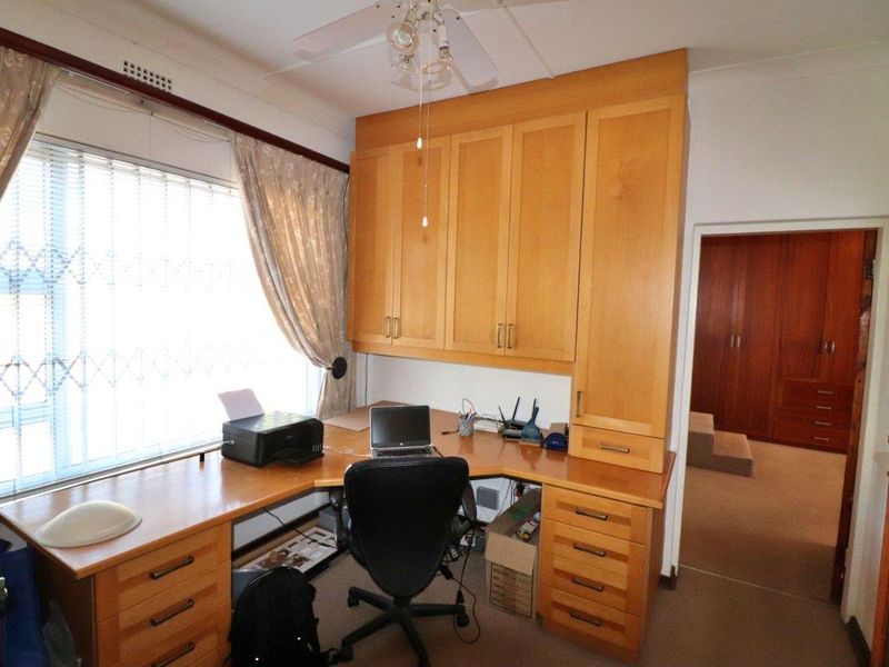 VIEWS FOREVER - Entertainers Dream, Lifestyle home - Photo 4