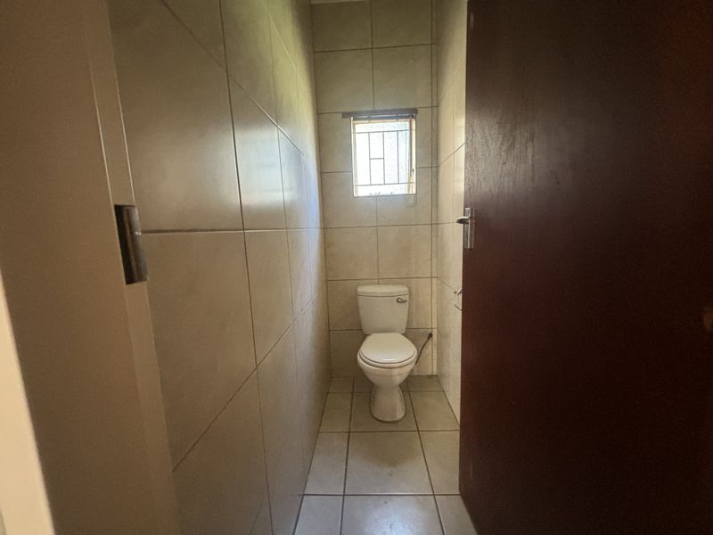 Guest House for Sale - Photo 5