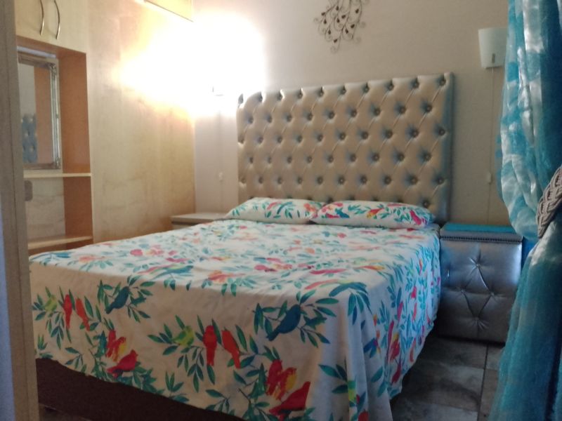 2 Bedroom Furnished Groundfloor Unit - Photo 9