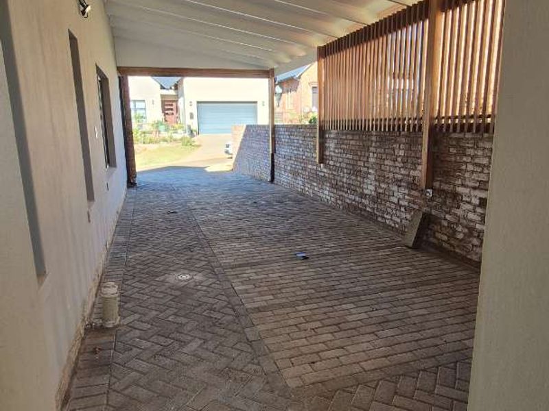 Stylish Home with Loft & Vineyard Access - Photo 8