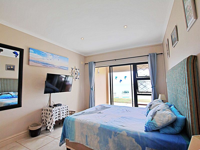 For Sale: 3-Bedroom Coastal Escape with Panoramic Sea Views - Photo 9