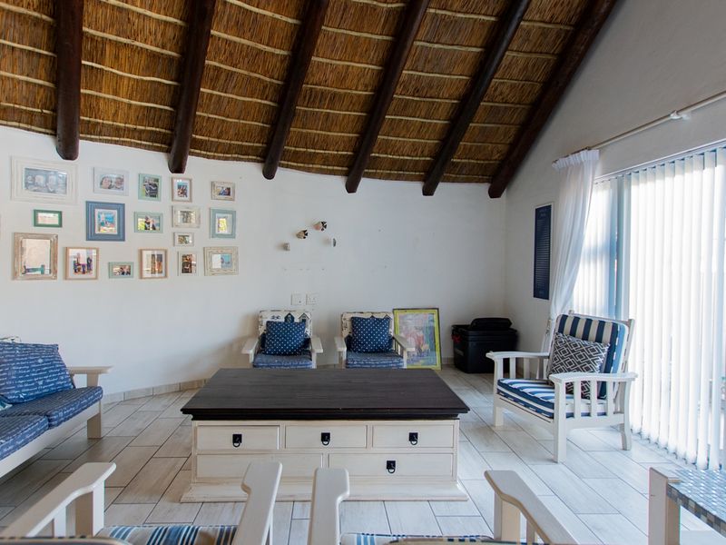 Coastal Comfort in a Secure Complex – Fully Furnished & Just 300m from the Beach - Photo 4