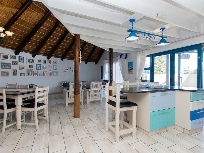 Coastal Comfort in a Secure Complex – Fully Furnished & Just 300m from the Beach - Photo 10