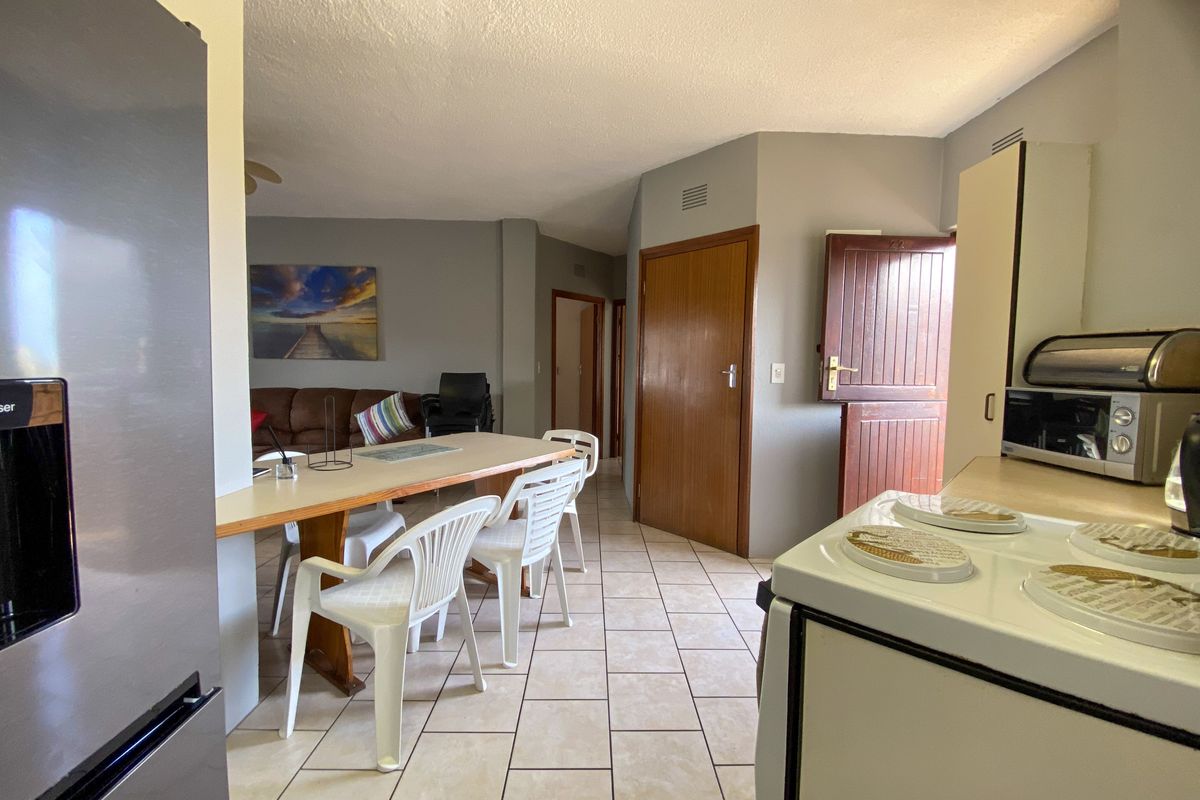 Permanent Rental – Seeskulp Complex, Uvongo - Photo 2