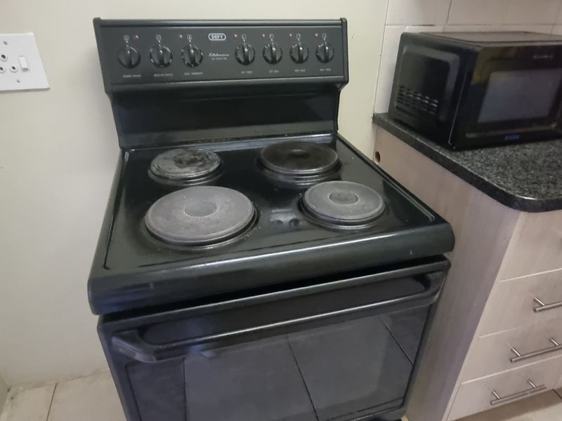 Invest in the Ultimate! - Photo 3