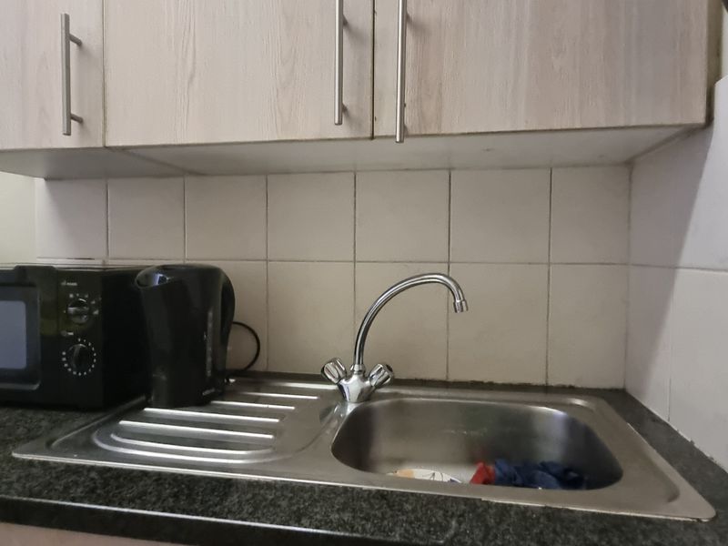 Invest in the Ultimate! - Photo 4