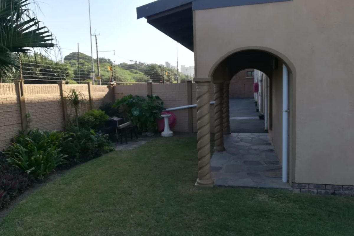 Feel the ocean breeze - Photo 2