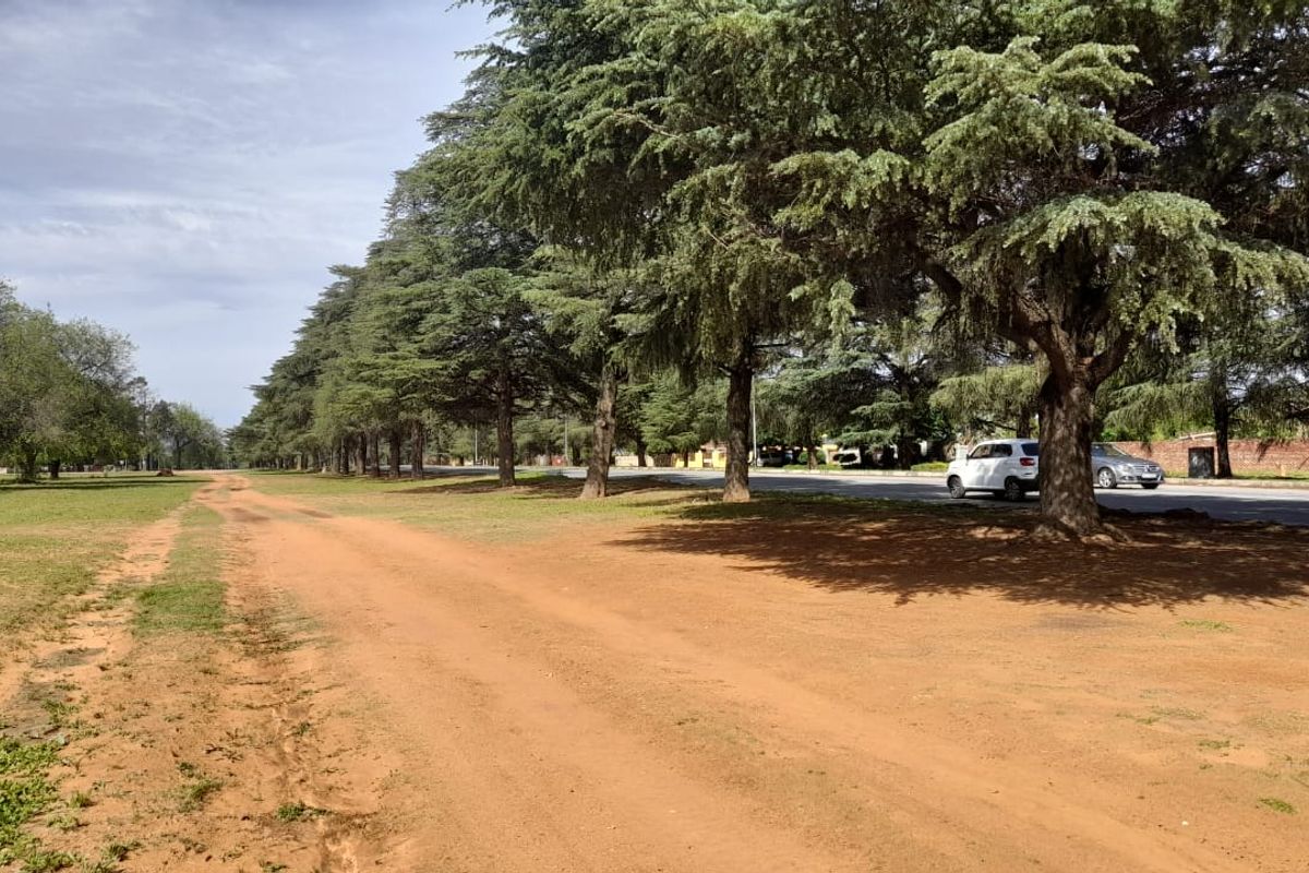 Spacious 14 751 m2 Vacant Land for Sale– Perfect Investment Opportunity (Price Excludes VAT) - Photo 4