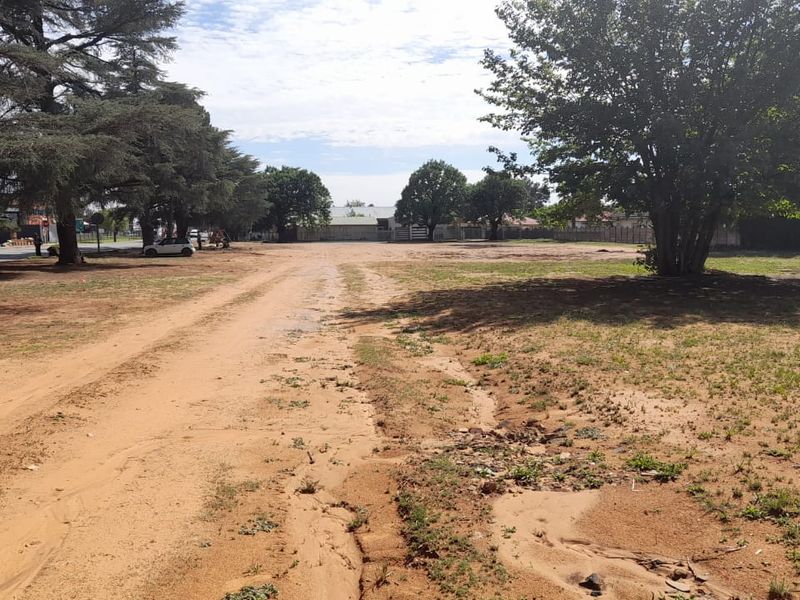 Spacious 14 751 m2 Vacant Land for Sale– Perfect Investment Opportunity (Price Excludes VAT) - Photo 2