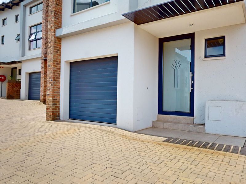 INVESTORS! Tenanted unit for sale in sought after Ebotse! - Photo 7