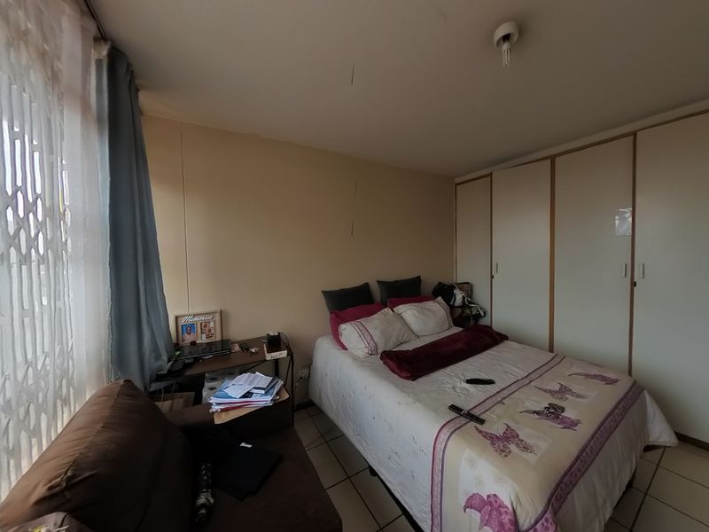 Stunning 2-Bedroom Flat In Pretoria Central—ideal location, great amenities and great value - Photo 9