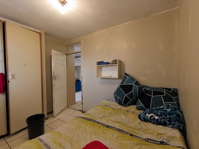 Stunning 2-Bedroom Flat In Pretoria Central—ideal location, great amenities and great value - Photo 7