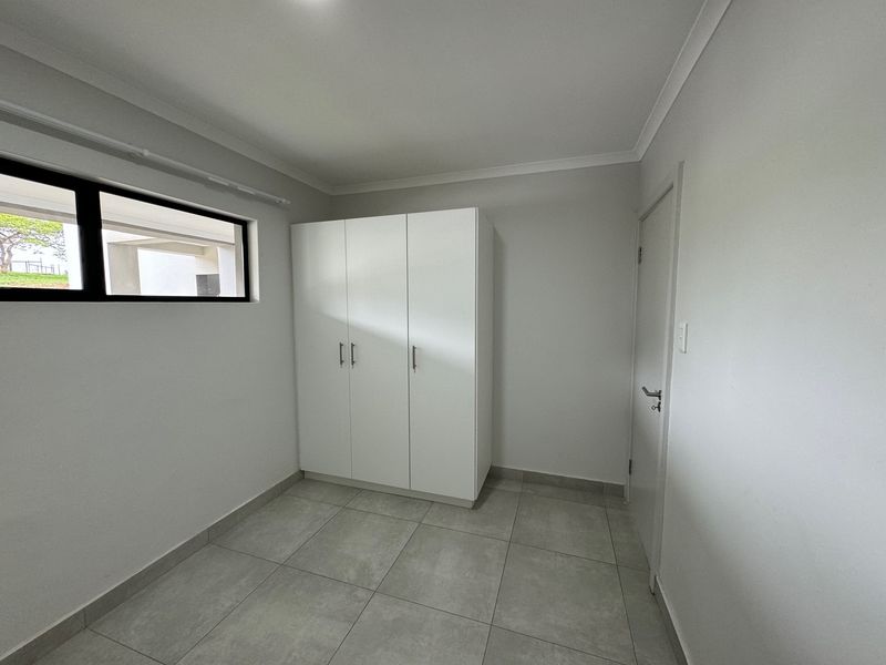 Lovely Two Bedroom Apartment to Let in Hesketh Estate - Photo 10