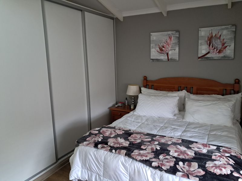 Home in the Peace of the Country - Photo 10