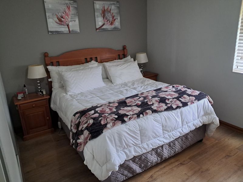 Home in the Peace of the Country - Photo 9