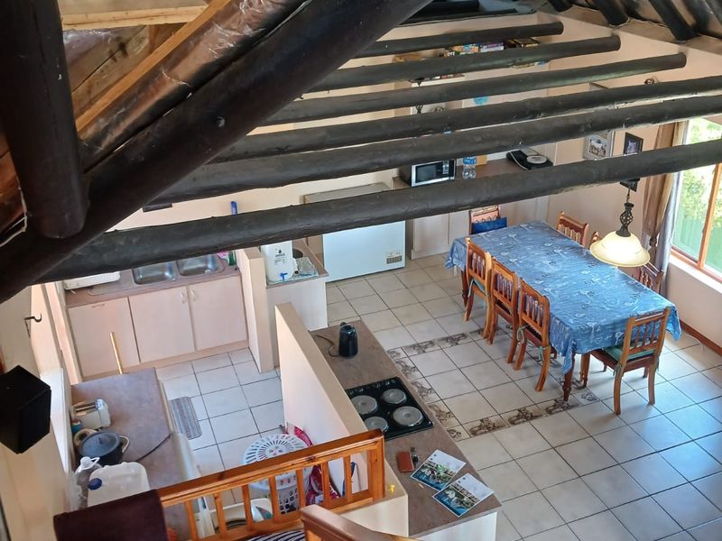 Spacious 5 Bedroom Gem! - Photo 5