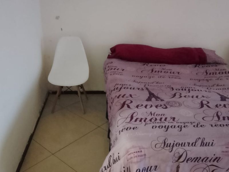 Neat Bachelor unit on 1st floor - Photo 5