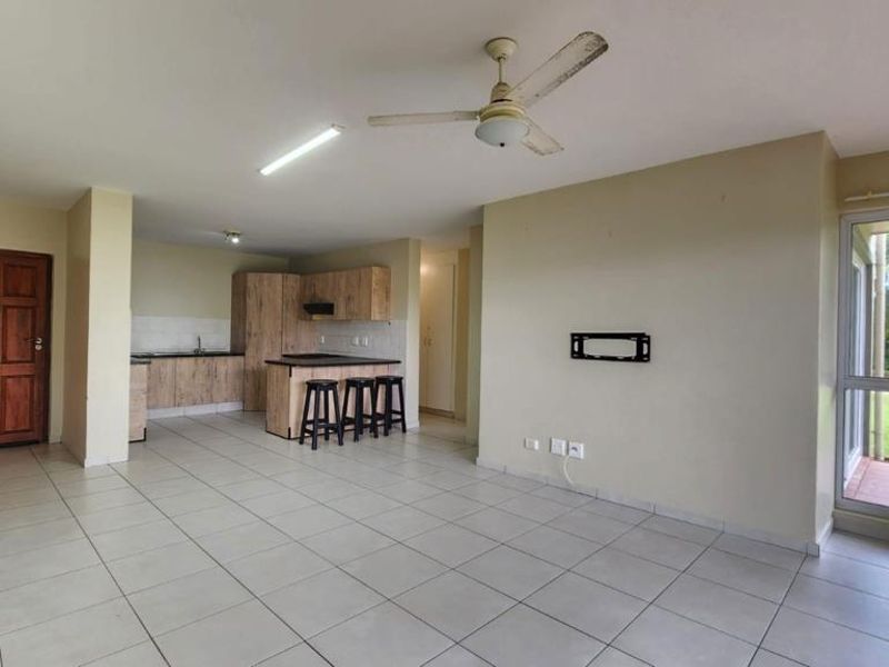 Spacious 3bedroom Stylish Ground-Floor Apartment! - Photo 3