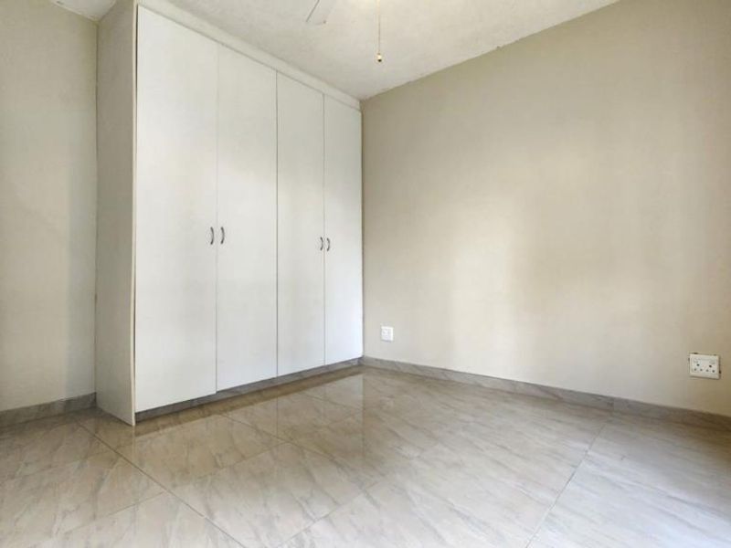 Spacious 3bedroom Stylish Ground-Floor Apartment! - Photo 10